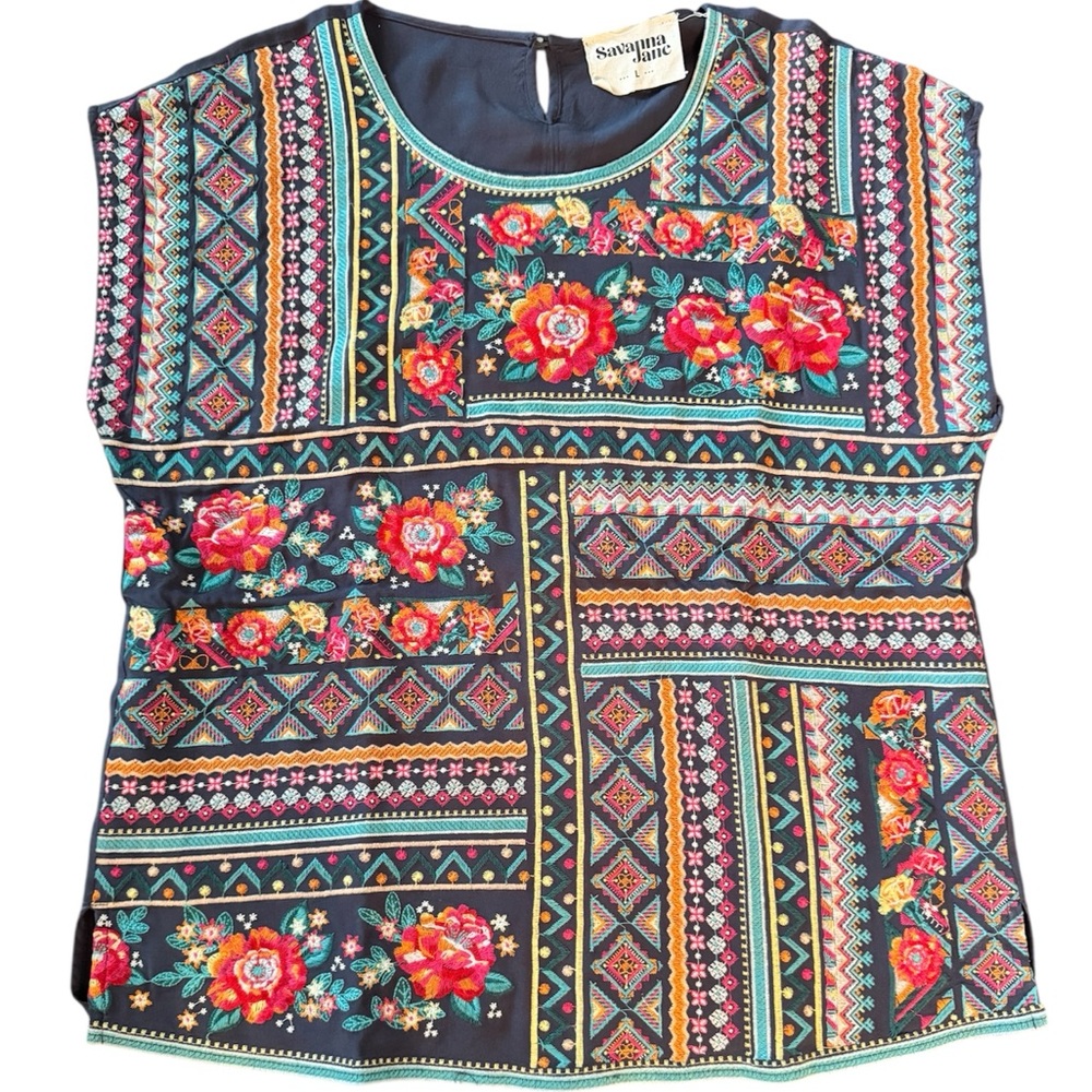 Savanna Jane Vibrant Geometric Floral Top